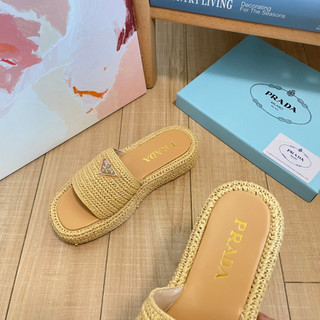 Cầu Trượt Crochet