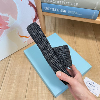 Cầu Trượt Crochet