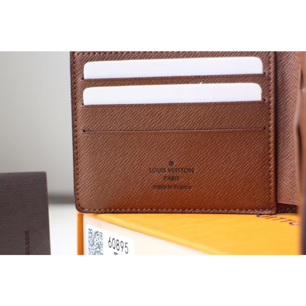 Ví Louis Vuitton Dáng Ngắn Thời Trang Sang Trọng Dành Cho Nam M60895