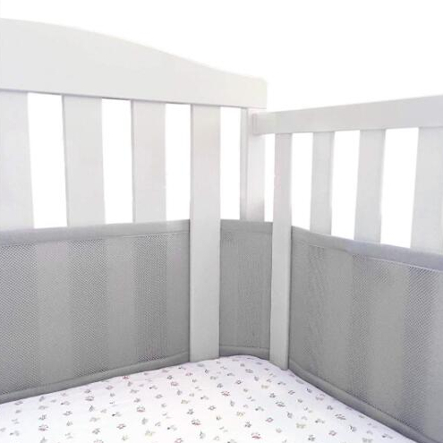 Đệm Lót Cũi Em Bé Phối Lưới Thoáng Khí