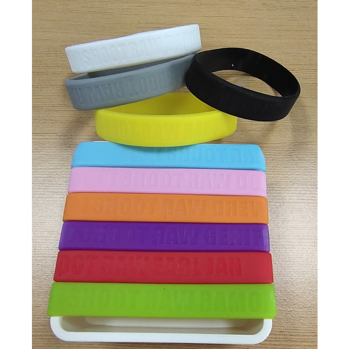 ECGIFT SW004 MOQ 1PCS Vòng đeo tay cao su silicone cá nhân hóa khắc tên Spotify Code