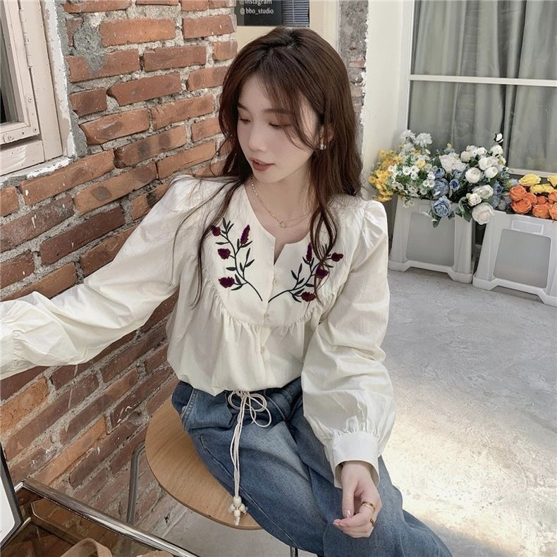 Áo Sơ Mi Dài Tay Cổ Chữ V Thêu Họa Tiết Phong Cách vintage Cho Nữ
