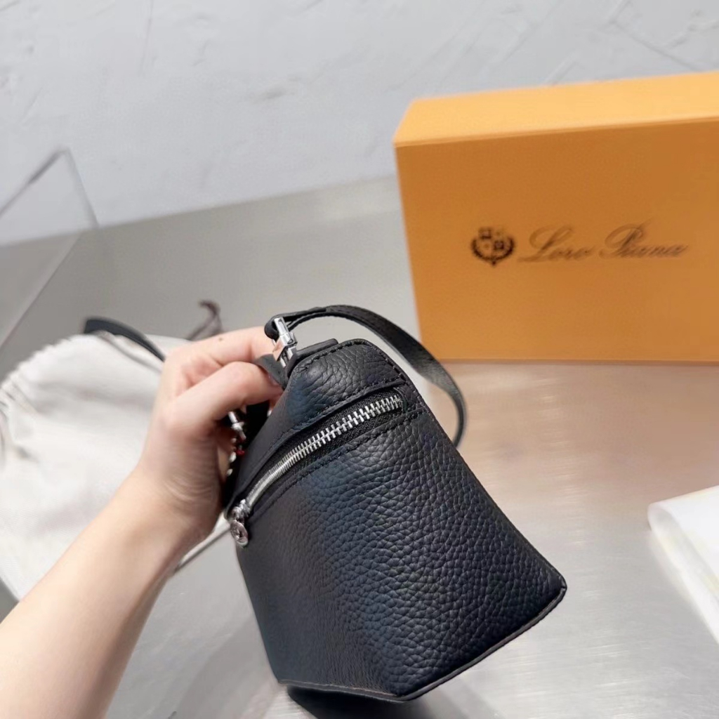 Túi Xách Nữ Loro*Piana Gigi Cùng một loại Đầu Lâu Bò Thật Túi Đeo Chéo Đa Năng Thời Trang