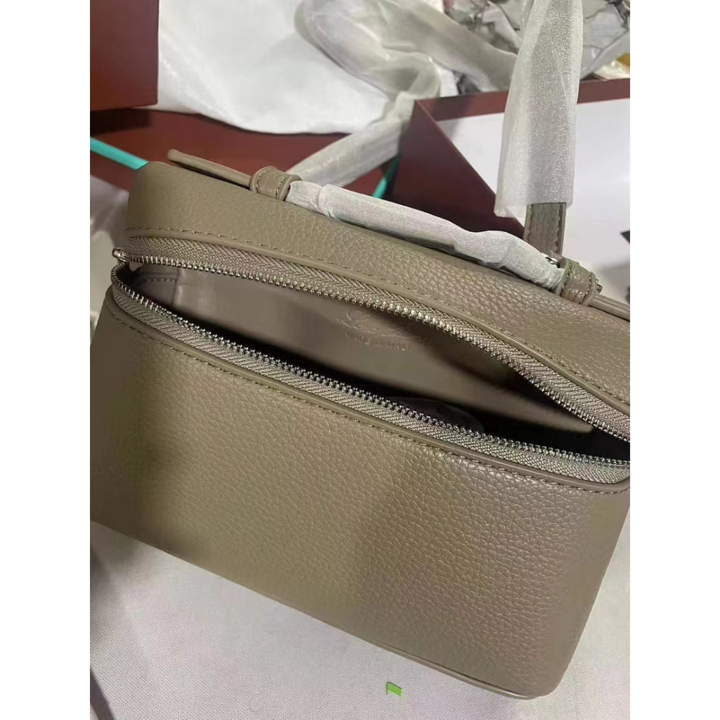 Túi Xách Nữ Loro*Piana Gigi Cùng một loại Đầu Lâu Bò Thật Túi Đeo Chéo Đa Năng Thời Trang