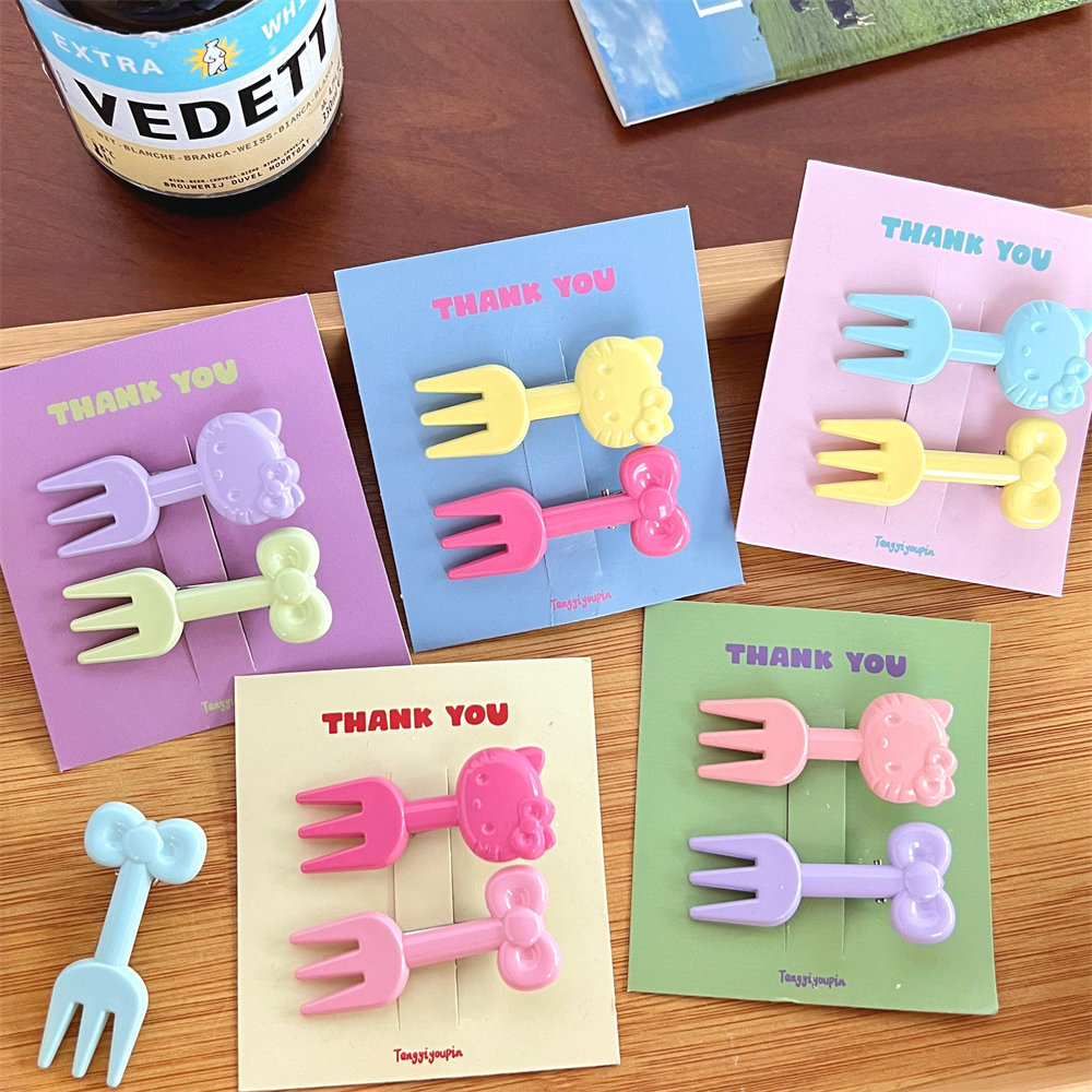 Set 2 Kẹp Tóc Hình Mèo Dễ Thương Cho Nữ