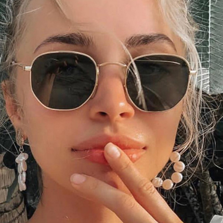 Kính Mát Gọng Vuông Kim Loại Chống Tia UV400 Phong Cách Cổ Điển Thời Trang Cho Nữ