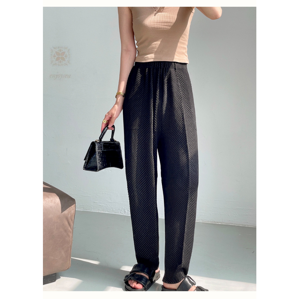 Issey Miyake Quần Ống Rộng Xếp Ly Cân Bằng Cá Co Giãn Lưng Thun Có Túi Hình Quả Lê Cho Nữ