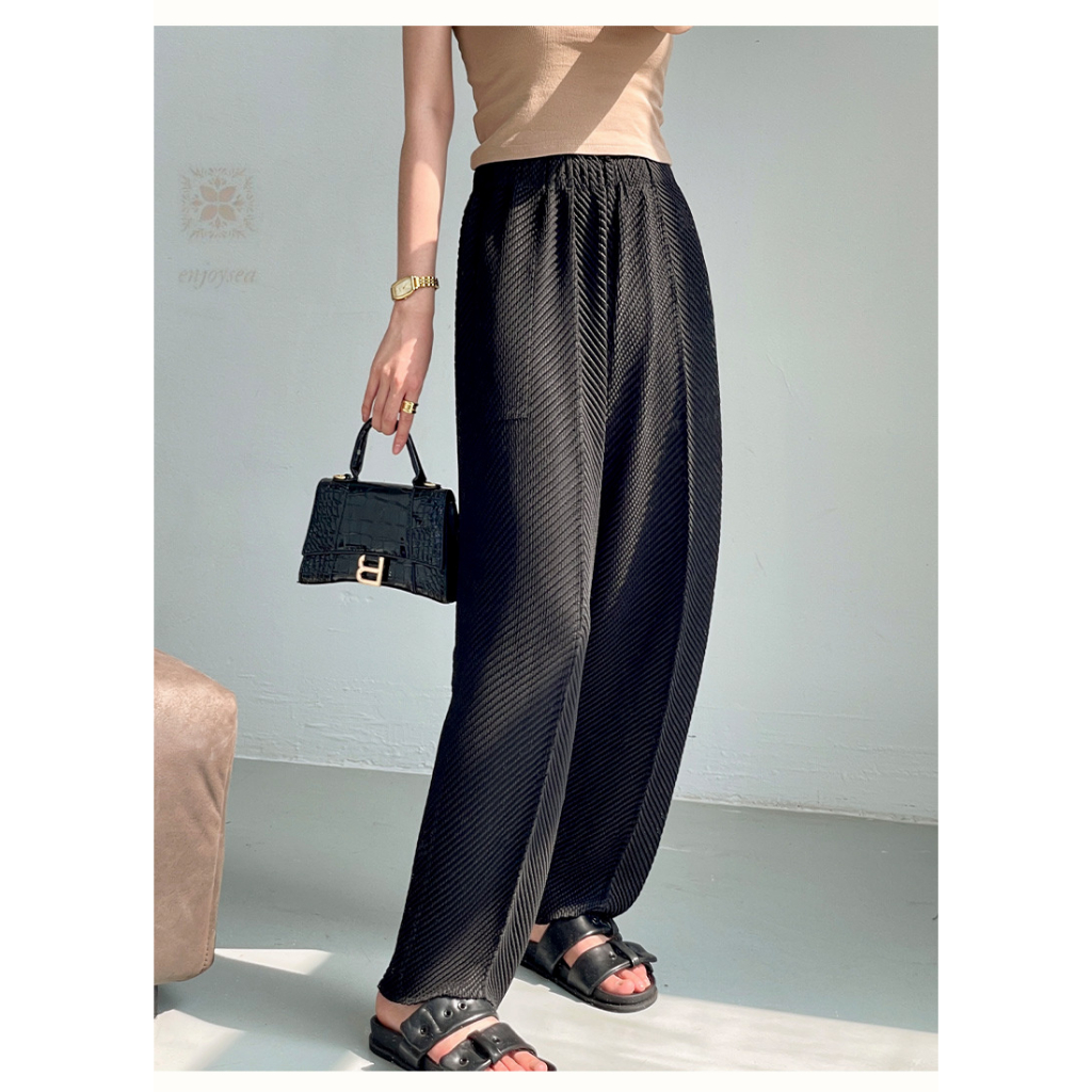 Issey Miyake Quần Ống Rộng Xếp Ly Cân Bằng Cá Co Giãn Lưng Thun Có Túi Hình Quả Lê Cho Nữ