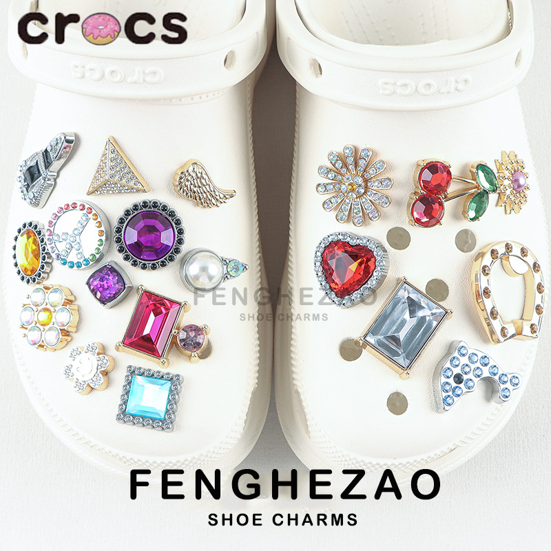 Khóa Cài Giày Crocs Bằng Kim Loại Hình Chữ Thập Jibitz Chính Hãng DIY Sáng Tạo Phù Hợp Với Năm 2023 Cho Bạn Nữ