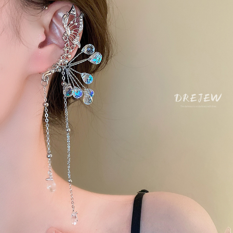 Khuyên Tai Tua Rua Hình Bướm Đính Kim Cương Pha Lê Không Cần Khoan Lỗ Thời Trang Cao Cấp