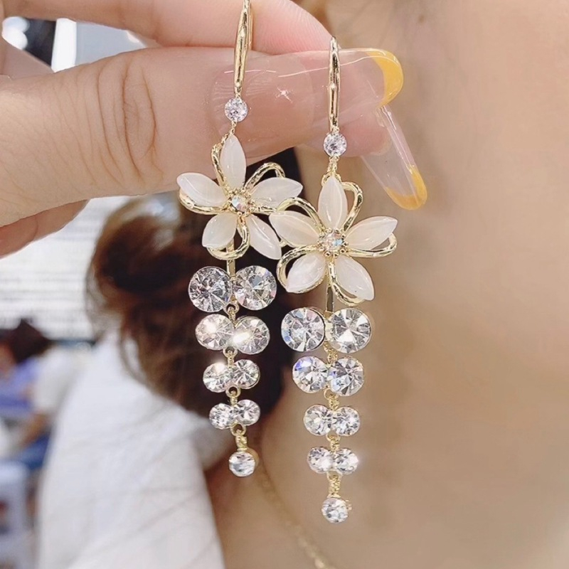 Bông Tai Mạ Bạc 925 Hình Hoa Đính Đá Zircon Tua Rua Thời Trang Cho Nữ