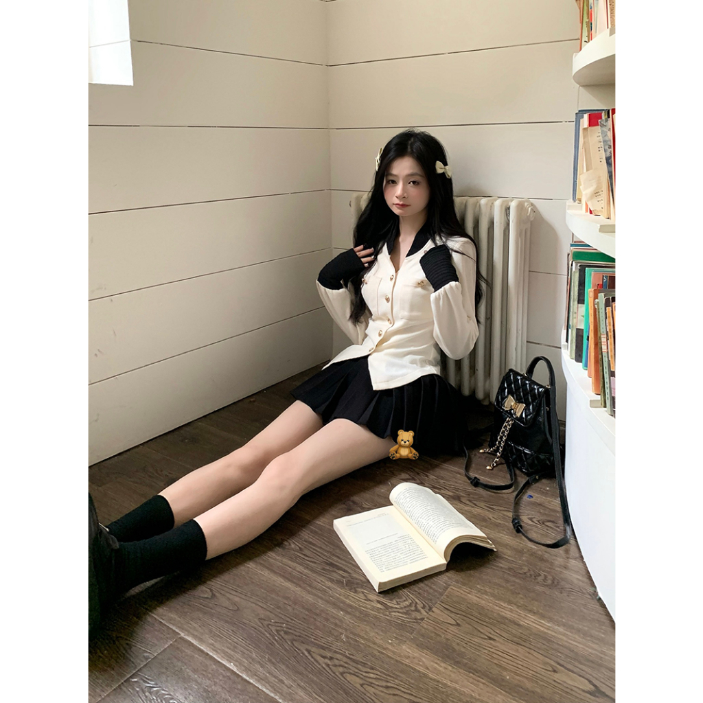 Set Áo Khoác Sơ Mi Dài Tay Form Ôm Và Chân Váy Xếp Ly Phong Cách Hàn Quốc Dành Cho Nữ