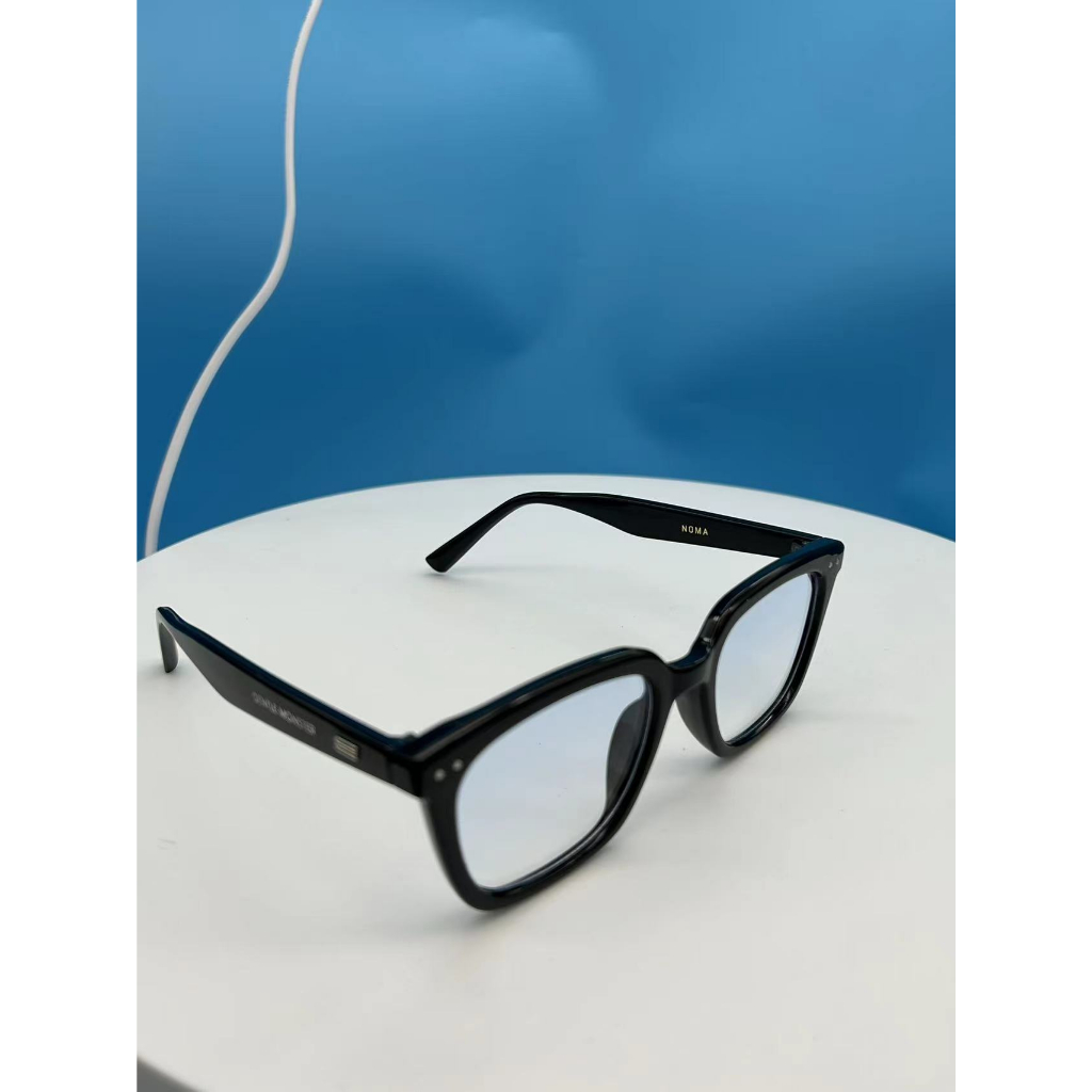 2023 Quái Vật Nhẹ Nhàng Mới