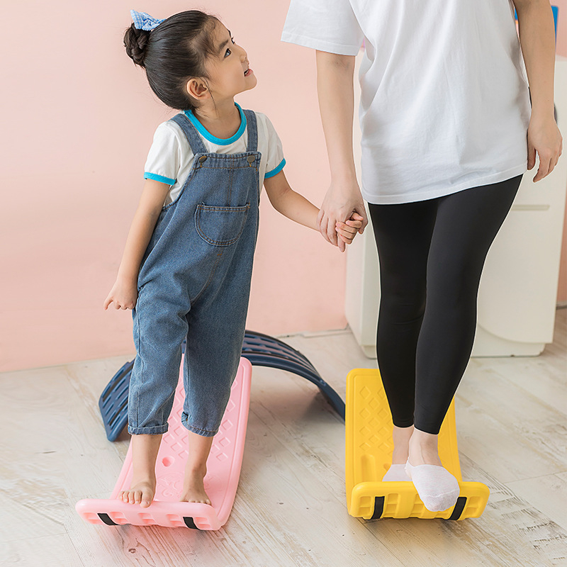 Ván thăng bằng, Ván bập bênh, Bảng cân bằng - Đồ chơi Bập bênh nhựa cho bé Chịu lực 60kg Rèn luyện Thể chất Cân bằng cho bé - LUCKYBABY