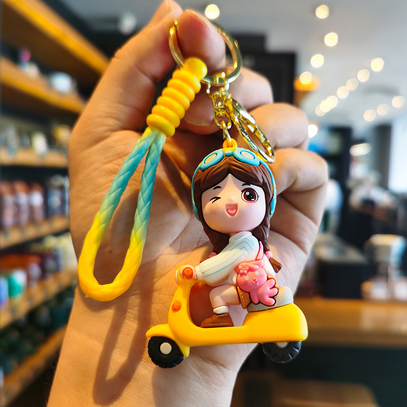 Móc Khóa Hình Cô Gái Cưỡi Ngựa Hoạt Hình Dễ Thương