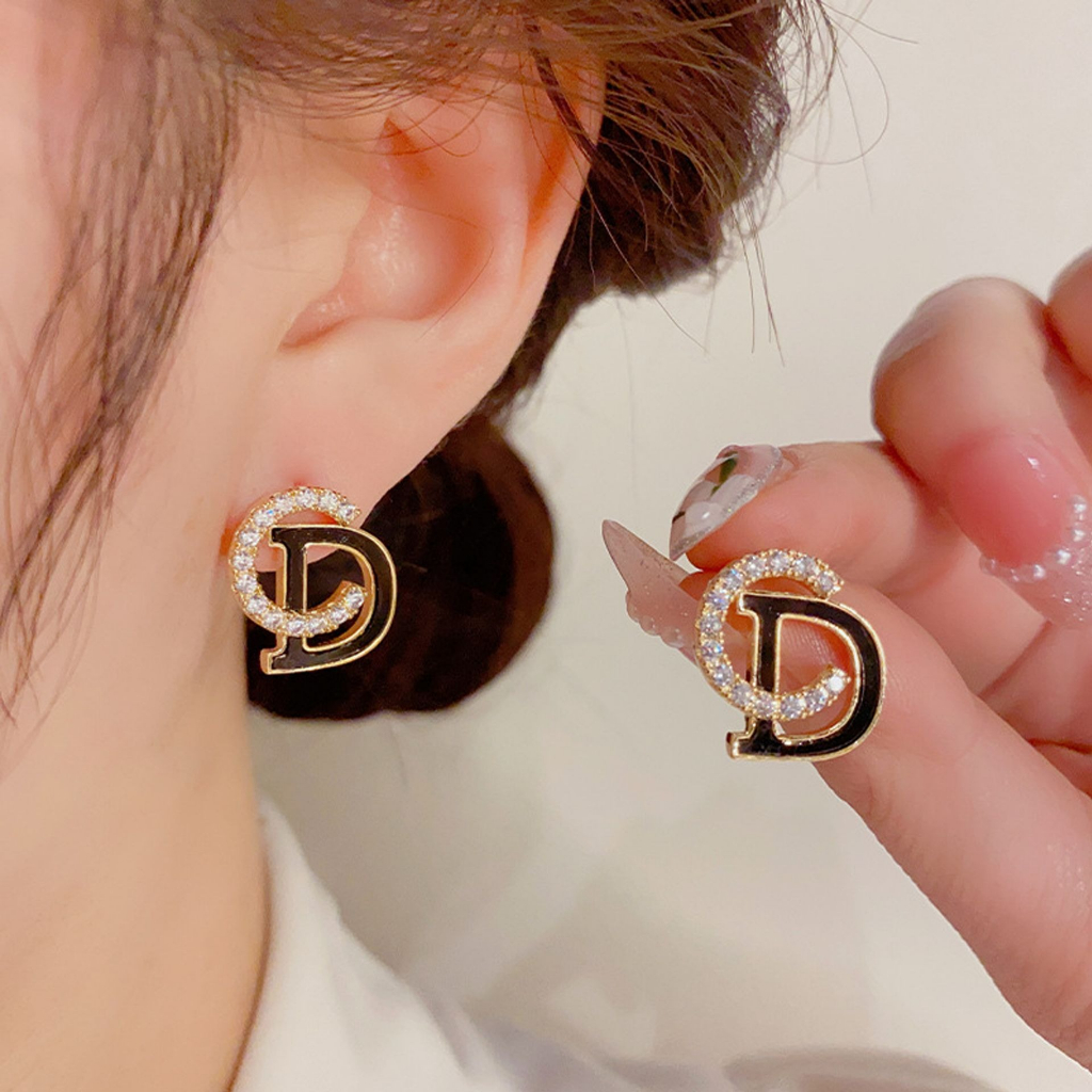 Bông Tai Chữ Đính Đá Ngọc Trai Tinh Xảo Thời Trang Hàn Quốc Cho Nữ