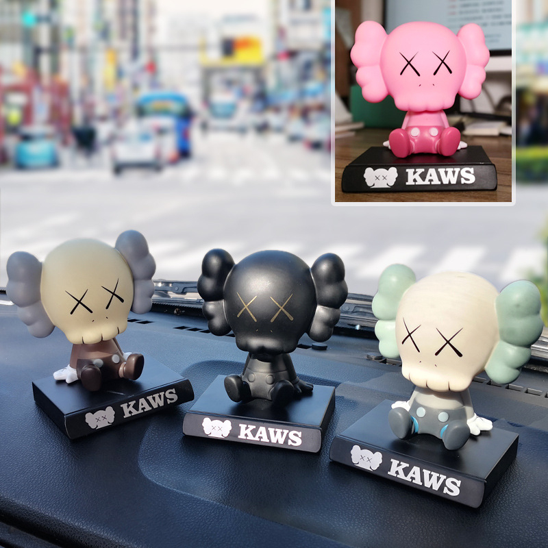 Mô Hình Nhân Vật KAWS 9 Kiểu Dáng Đang Nằm Trong Phim Hoạt Hình One Piece Bằng PVC Trang Trí Xe Hơi