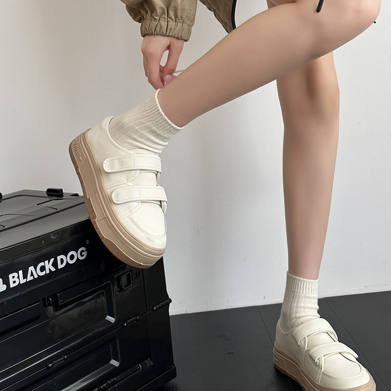 Giày Thể Thao Đế Dày Mềm Mại Chống Thấm Nước