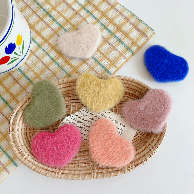 Kẹp Tóc Lông Nhung Hình Trái Tim Dễ Thương Xinh Xắn Dành Cho Nữ