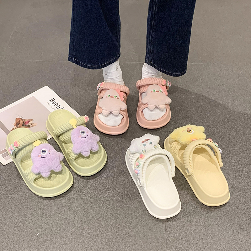 Dép đi biển Họa Tiết Hoạt Hình Dễ Thương Cho Nữ