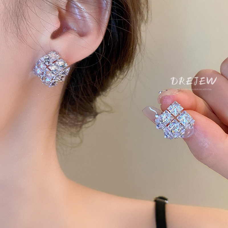 Drejew Khuyên Tai Ba Chiều Đính Đá zircon Vuông Ba Chiều Sang Trọng Cá Tính Chất Lượng Cao