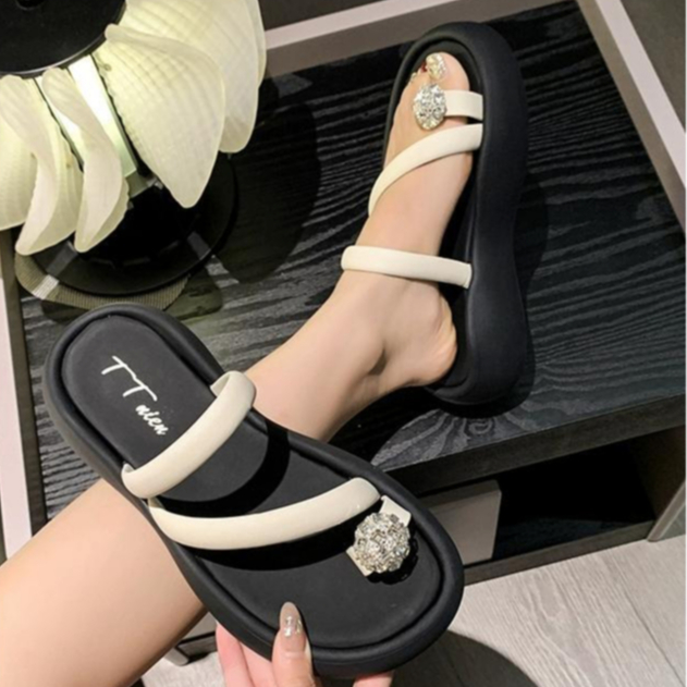 2023 phong cách mới đế dày thời trang rhinestone ngón chân dép đi biển