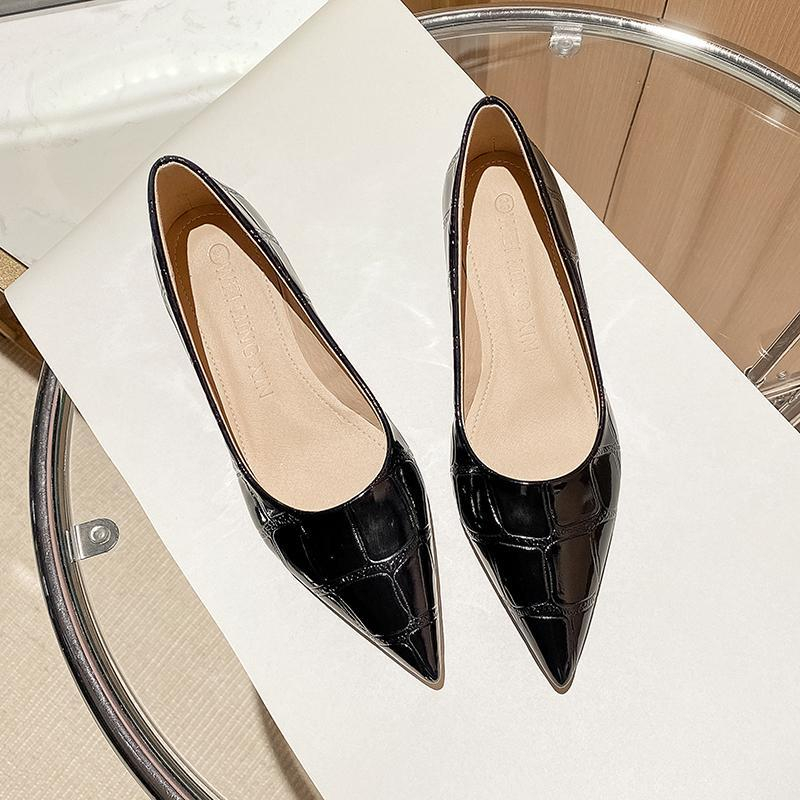 Giày Cao Gót 3Cm Mũi Nhọn Chất Liệu Da Bóng Size 33-42