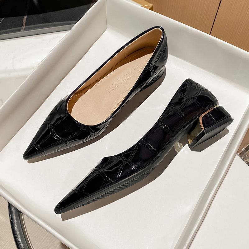 Giày Cao Gót 3Cm Mũi Nhọn Chất Liệu Da Bóng Size 33-42