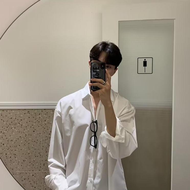 Áo Sơ Mi Tay Dài Màu Trơn Đơn Giản Thời Trang Hàn Quốc Cho Nam Nữ