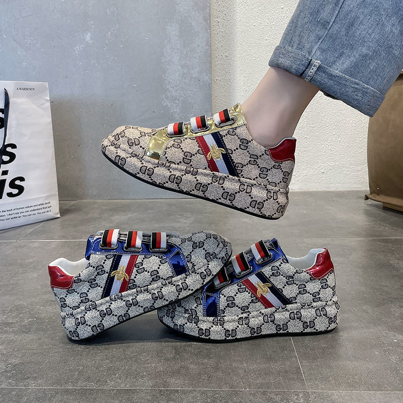 Giày Thể Thao Đế Dày Tăng Chiều Cao 4cm Thêu Hình Ong Nhỏ Thời Trang Xuân Thu Cho Nữ