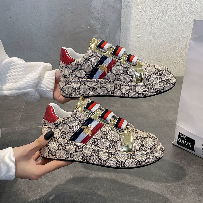 Giày Thể Thao Đế Dày Tăng Chiều Cao 4cm Thêu Hình Ong Nhỏ Thời Trang Xuân Thu Cho Nữ