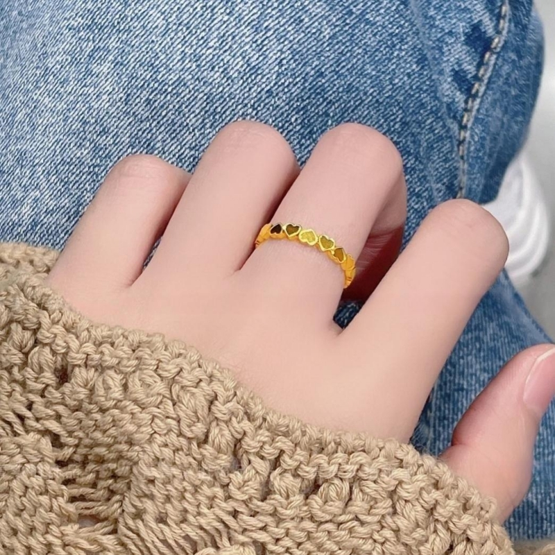 Nhẫn nữ bằng titan cao cấp không gỉ mạ vàng 24k thiết kế nhiều hình trái tim dễ thương phong cách trẻ trung