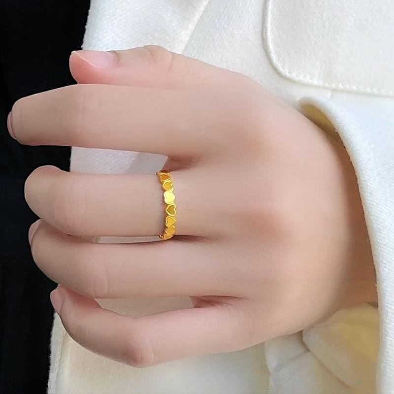 Nhẫn nữ bằng titan cao cấp không gỉ mạ vàng 24k thiết kế nhiều hình trái tim dễ thương phong cách trẻ trung