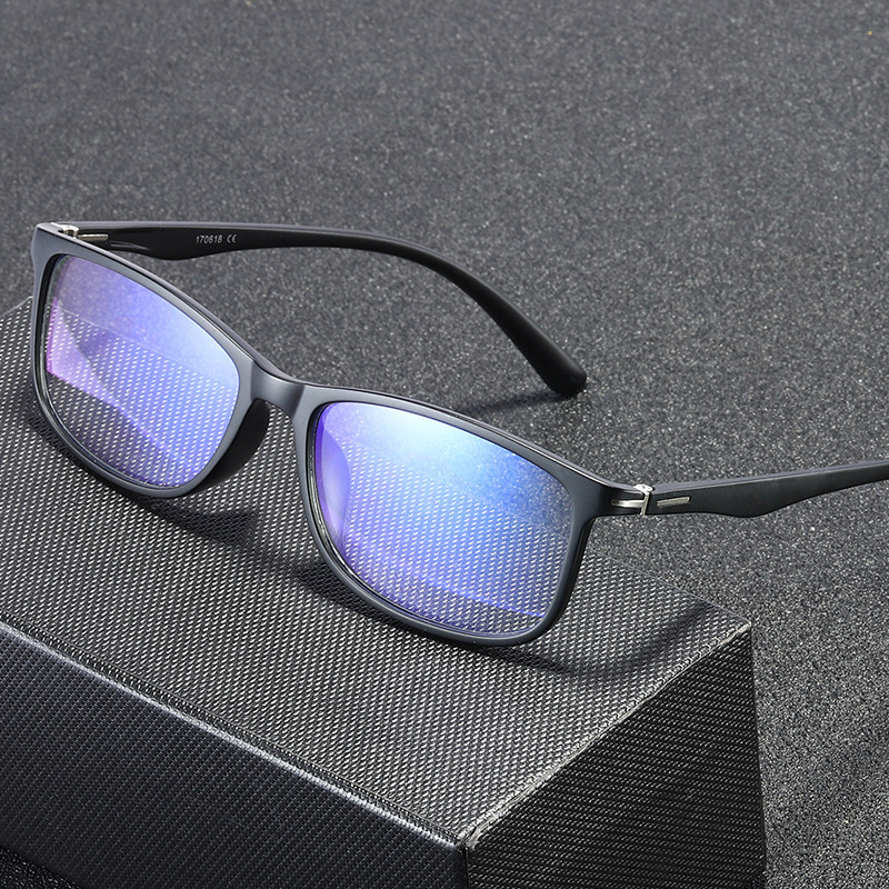 Kính Đọc Sách Gọng Vuông TR90 Bằng Hợp Kim Titan Siêu Nhẹ Cho Nam Nữ