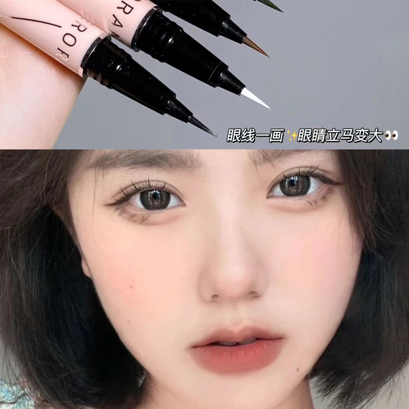 Bút Kẻ Mắt Dạng Lỏng Lâu Trôi Chống Thấm Nước Với 5 Màu S