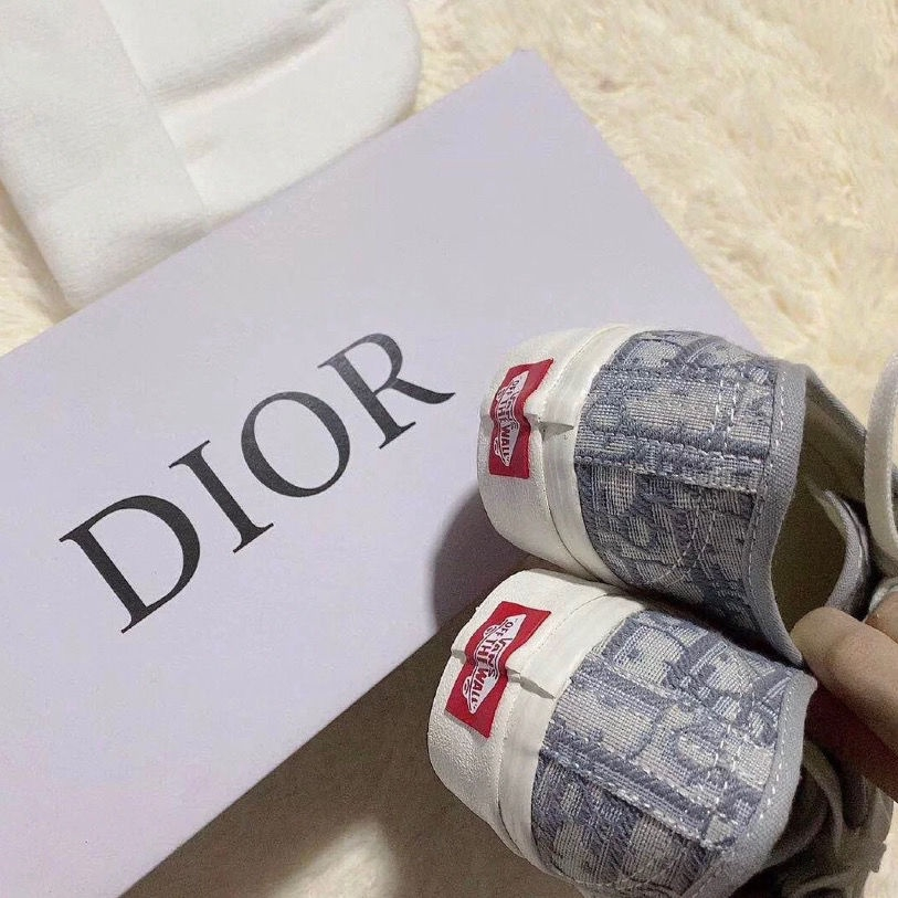 Giày Sneaker Vans Cổ Thấp Thêu Họa Tiết Cá Tính Cho Nam Nữ