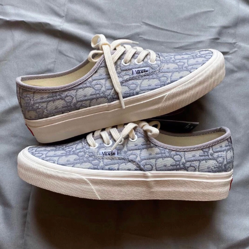 Giày Sneaker Vans Cổ Thấp Thêu Họa Tiết Cá Tính Cho Nam Nữ