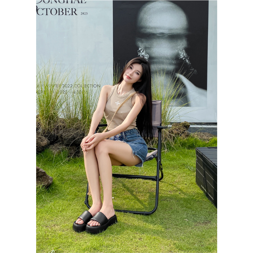 Dép Bánh Mì Đi Biển Đế Dày Một Hình Dạng Thoải Mái Thời Trang Mùa Hè Cho Nữ