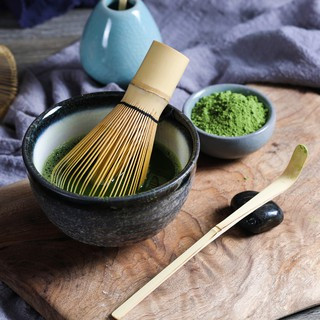 Dụng cụ đánh pha trà đạo bằng tre