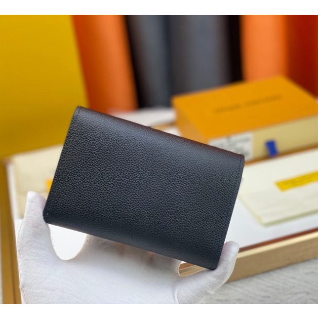 Chuẩn Bị Giao Hàng Trên Cùng Hàng Đầu Ví Da Louis Vuitton Dáng Ngắn Có logo LV Chính Hãng Mới Cho Nữ