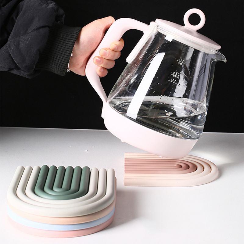 Miếng Lót Nồi Bằng Silicone Màu Cầu Vồng