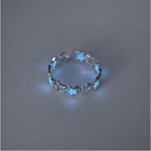 Boredom đeo một ngôi sao Phát Sáng!Nhẫn Hình Ngôi Sao Năm Cánh Phát Sáng Độc Đáo Dành Cho Nam Và Nữ