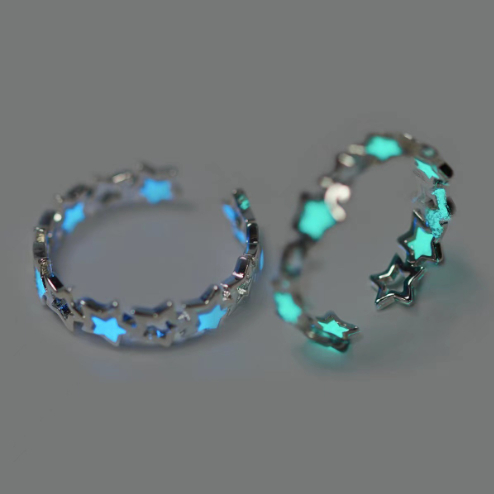 Boredom đeo một ngôi sao Phát Sáng!Nhẫn Hình Ngôi Sao Năm Cánh Phát Sáng Độc Đáo Dành Cho Nam Và Nữ