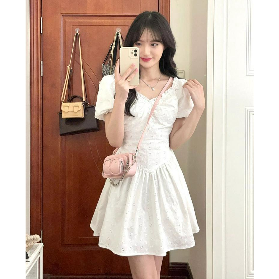 Đầm Thêu Hoa Ngắn Tay Thời Trang Pháp Quý Phái 63394