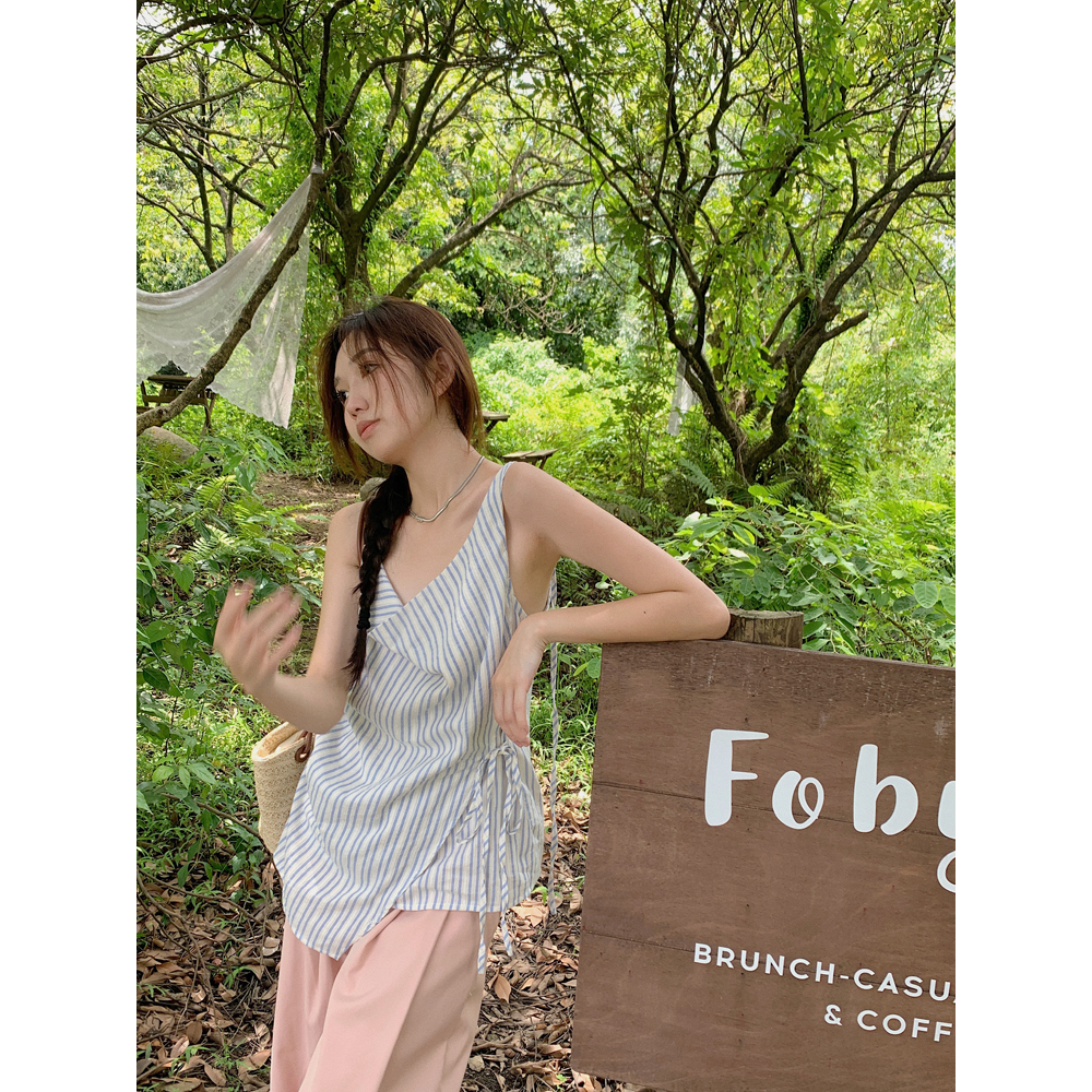 Áo Hai Dây cotton Họa Tiết Sọc Trắng Xanh Không Đối Xứng