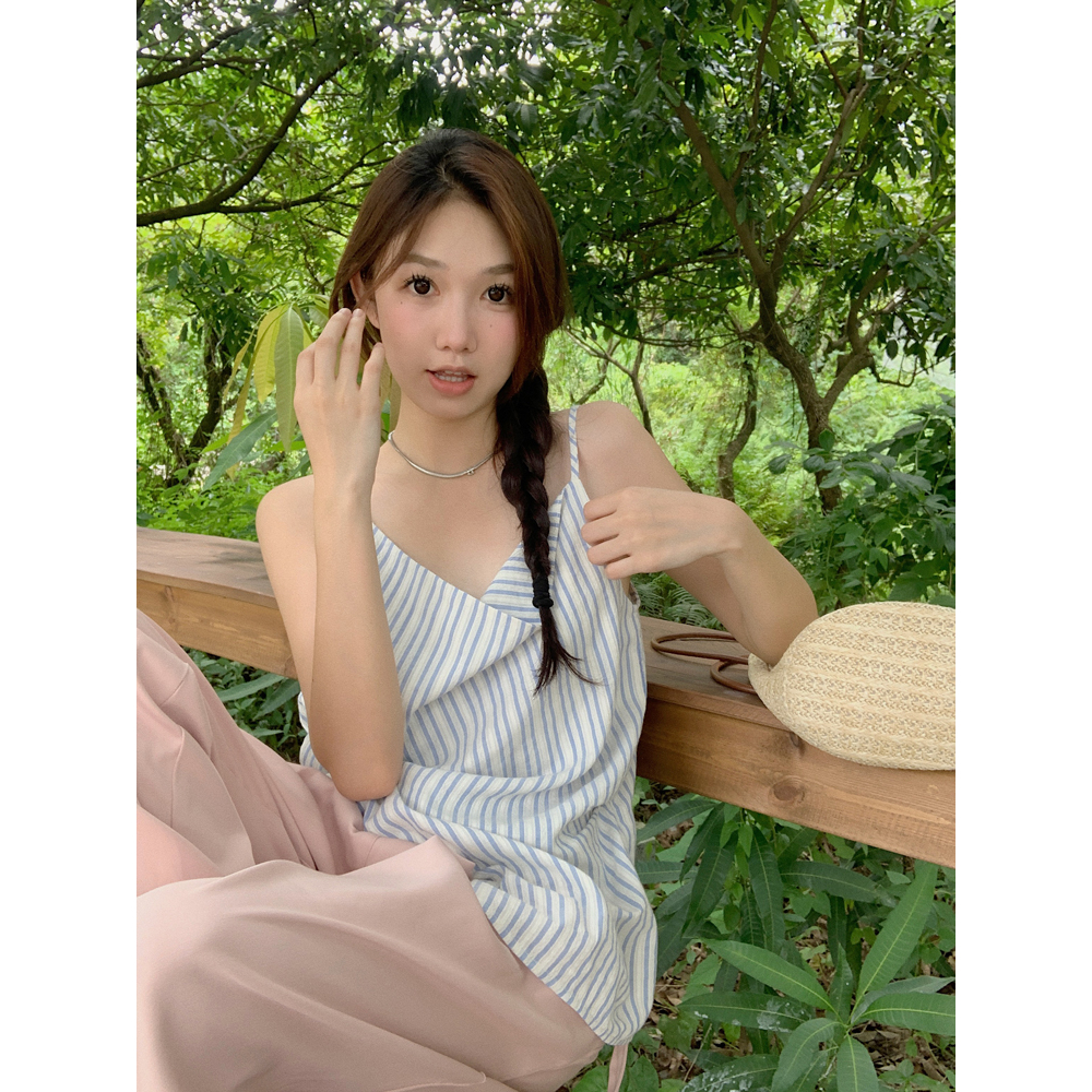 Áo Hai Dây cotton Họa Tiết Sọc Trắng Xanh Không Đối Xứng