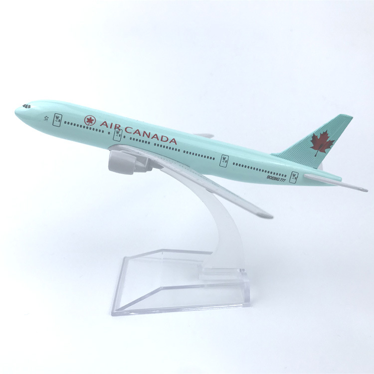 Mô hình máy bay tỉ lệ 1:400 Canada Boeing 777 chân thật