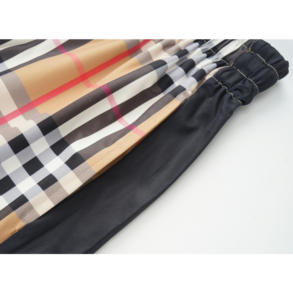 Quần Short unisex Bằng Vải cotton In Họa Tiết Burberr Sành Điệu