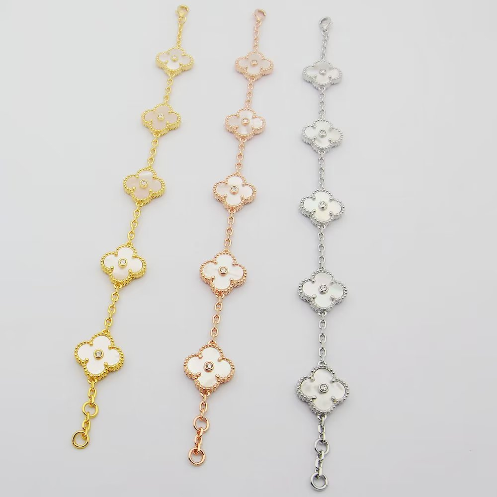 Vòng Tay Đơn Hình Cỏ Bốn Lá Đính Hạt Kim Cương Đơn Giản Thời Trang Mới V & CA