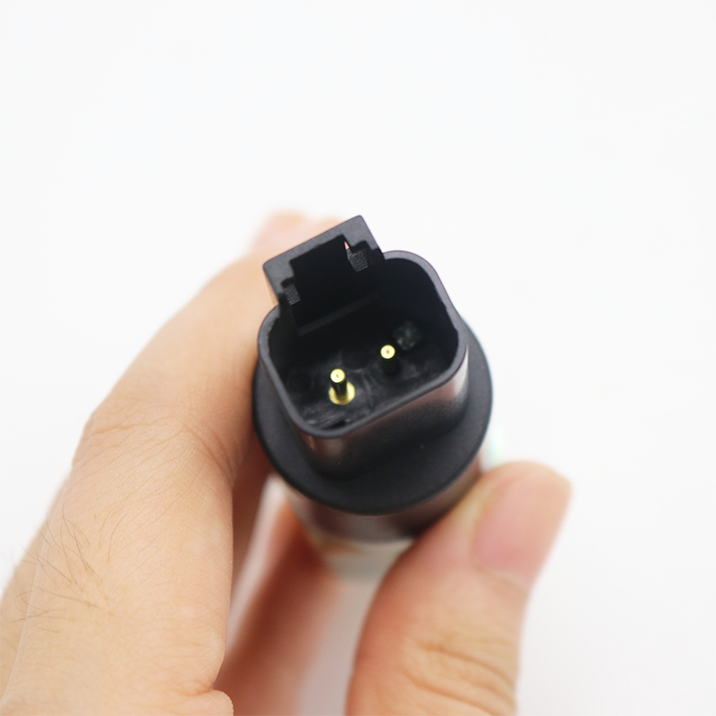 Công Tắc Cảm Biến Áp Suất Dầu Xe Máy Xúc 15BAR XE55 XE75 XE135 XE155 XE215